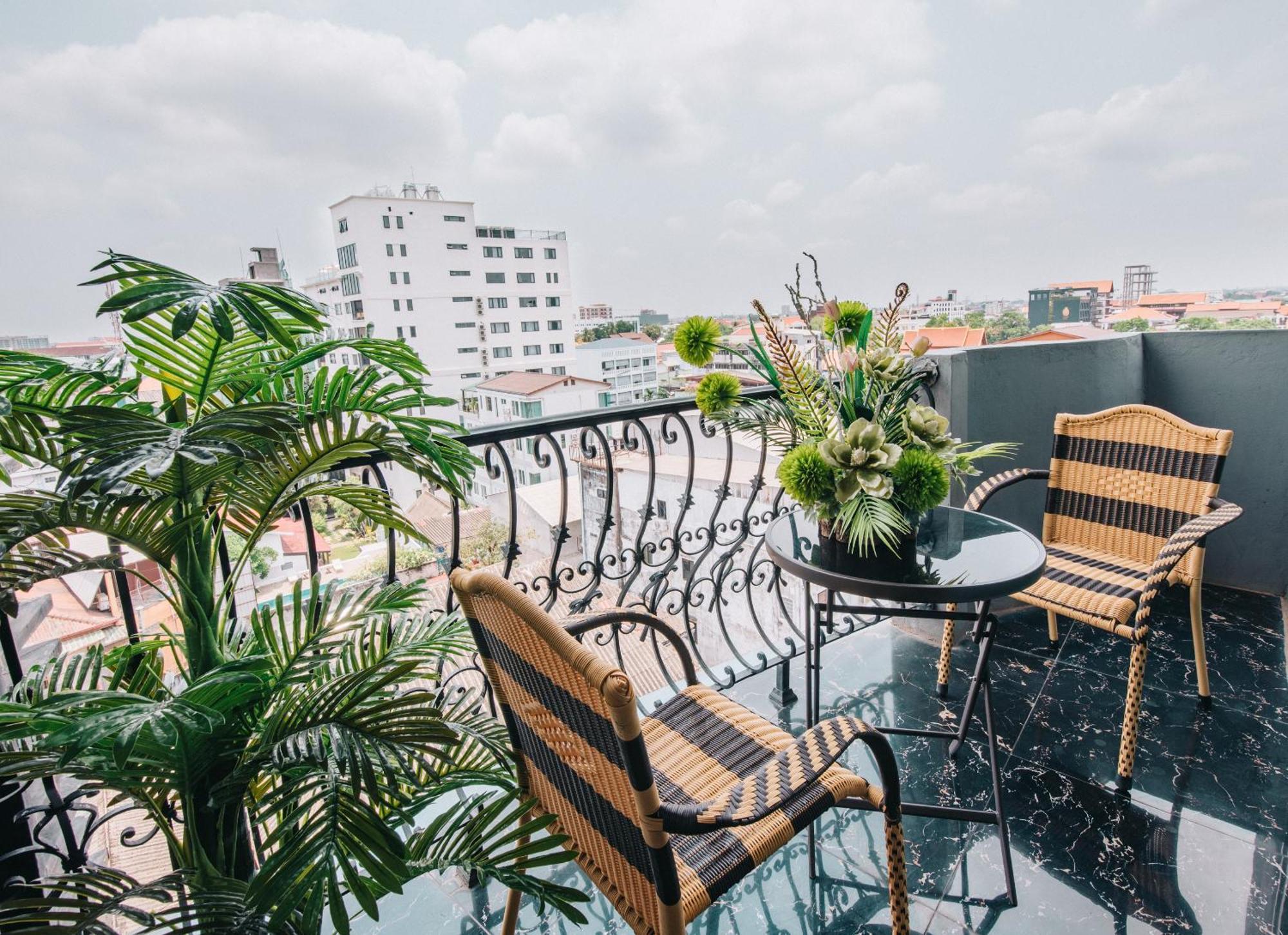V Hotel เวียงจันทน์ ภายนอก รูปภาพ